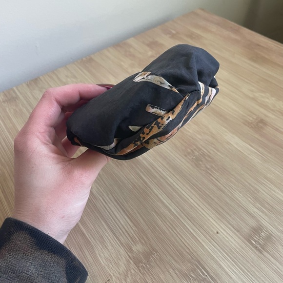 Small bag - Picture 4 of 7